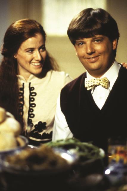 awaltonthanksgivingreunion-still003