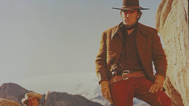 Clint Eastwood as Joe Kidd