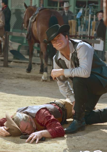 James Garner in Support Your Local Sheriff